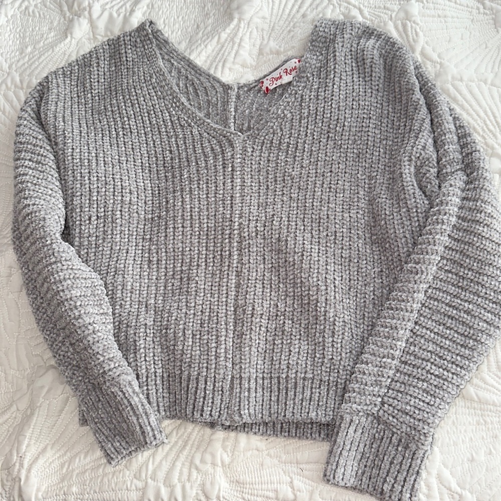 grey sweater